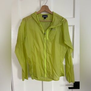Patagonia Women’s Houdini jacket - size S